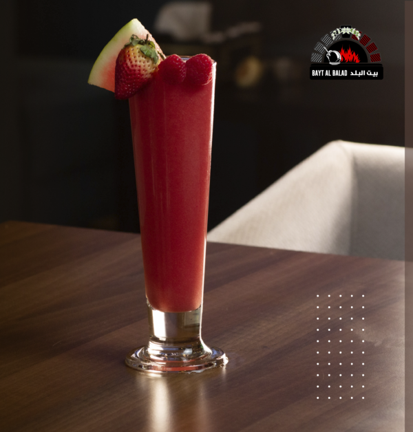 Red coktail (Watermelon - pomegranate - strawberry)